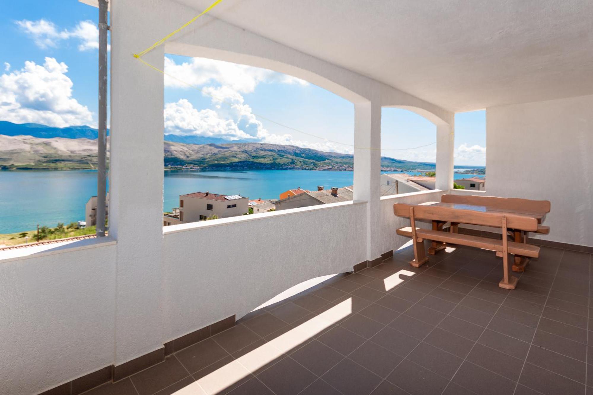 Apartmani Filip Pag Town Εξωτερικό φωτογραφία