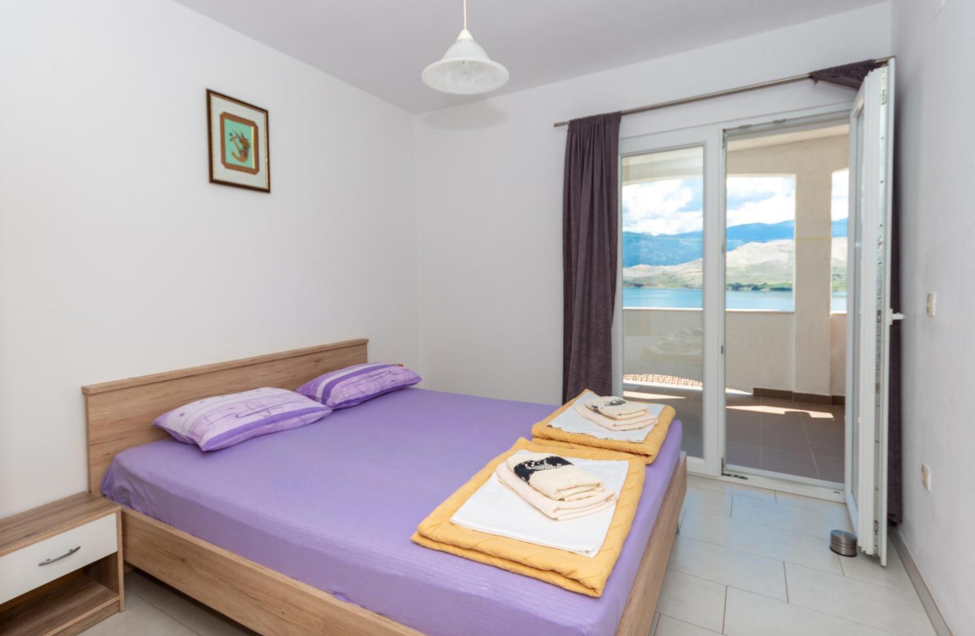 Apartmani Filip Pag Town Εξωτερικό φωτογραφία